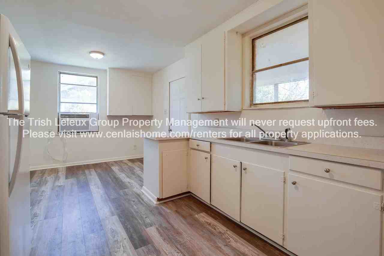 506 23rd St - Photo 5 of 10
