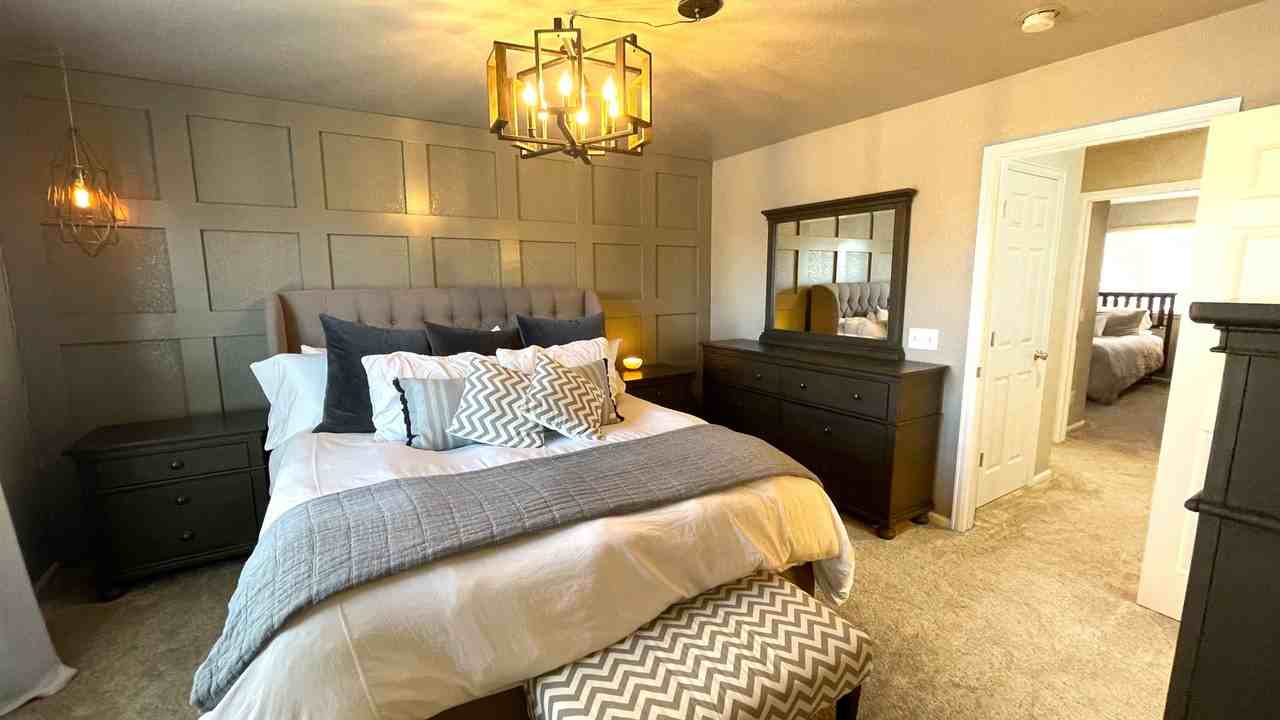 1269 Thornbury Pl - Photo 3 of 19