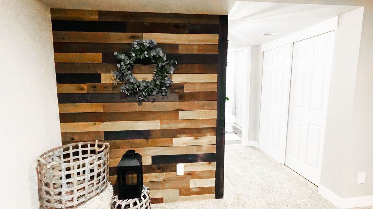 1269 Thornbury Pl - Photo 2 of 19