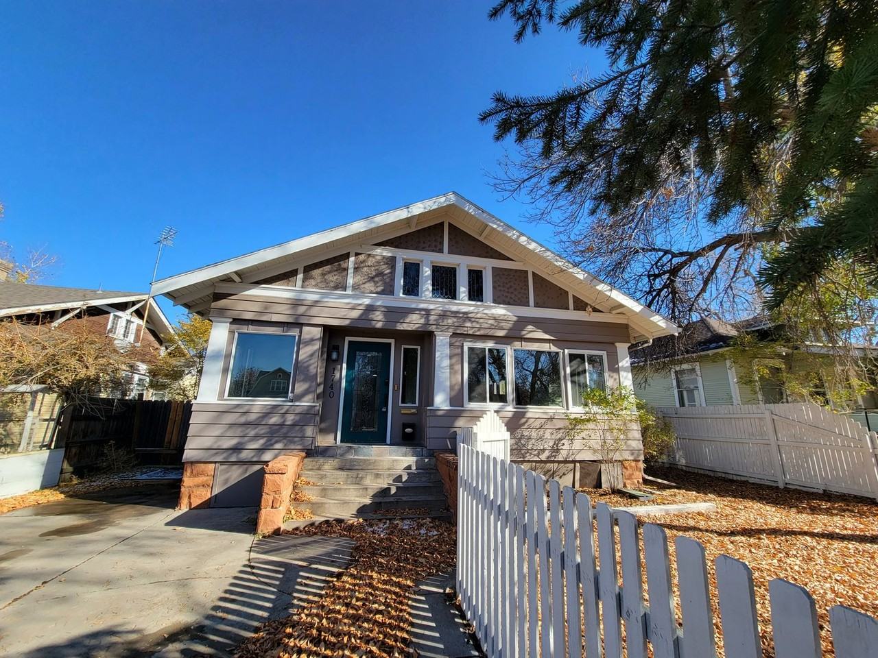 1740 7th Ave - Photo 2 of 32