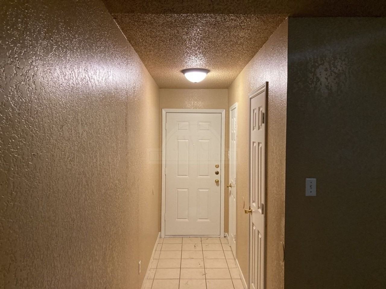 1805 Galaxy Dr - Photo 2 of 26