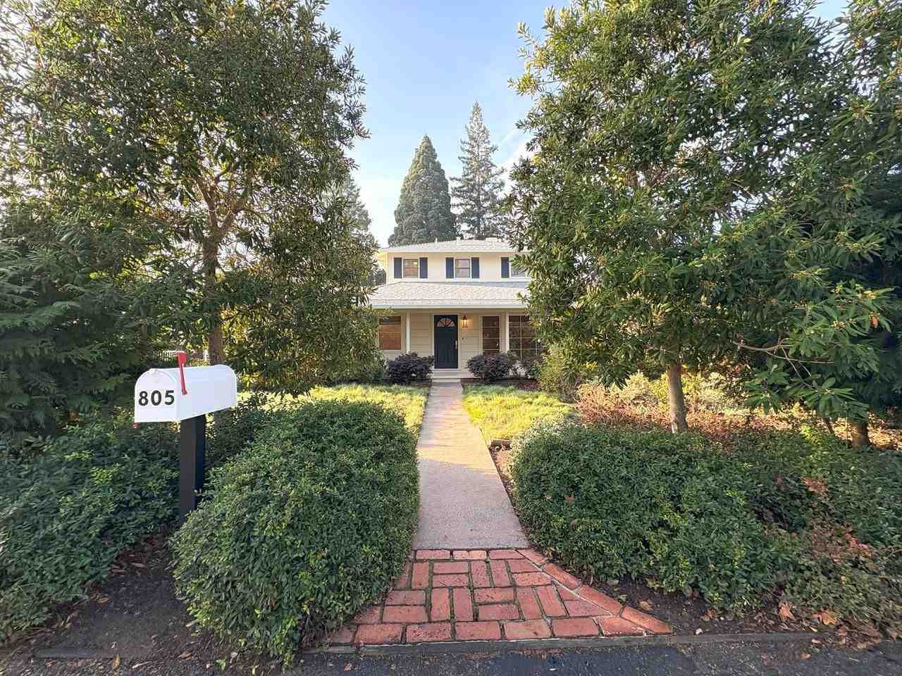 805 Olive St - Photo 2 of 50