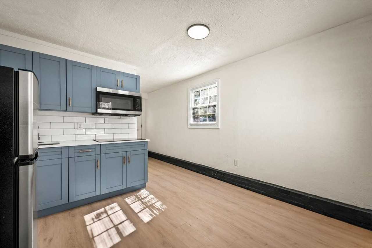 981 McTyre Units - Photo 3 of 14