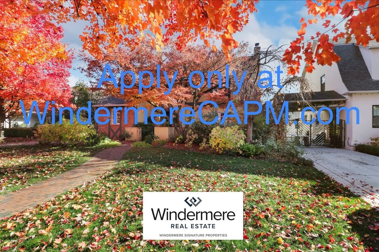 1051 46th St - Photo 3 of 50