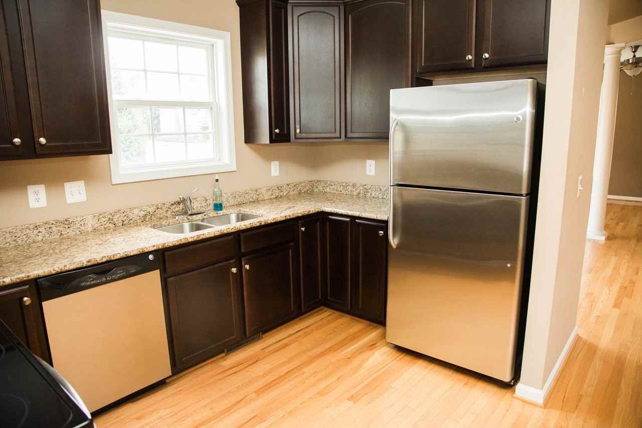 1400 Timberwood Blvd - Photo 2 of 19