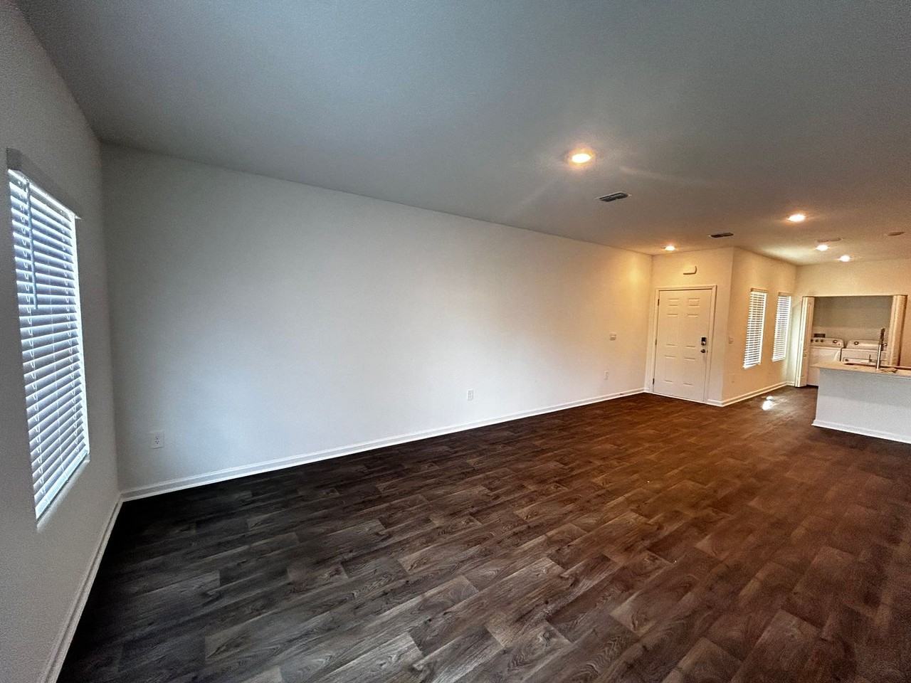 9209 9209 Stony Brook Rd  -Baymeadows Circle West - Photo 5 of 20