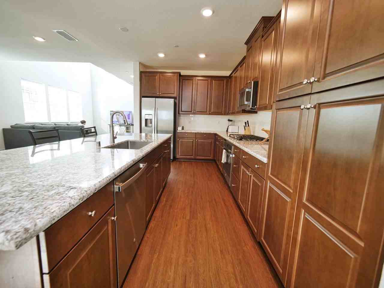 3606 Damora Ave - Photo 7 of 23