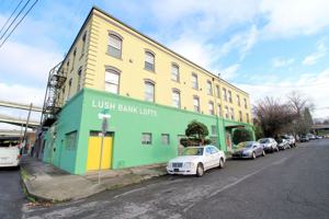 featured image of 843 N Knott St