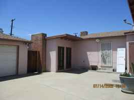 featured image of 1421 1/2 El Rancho Dr