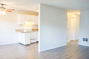 4030 Se Holgate Blvd #H - Photo 1 of 1