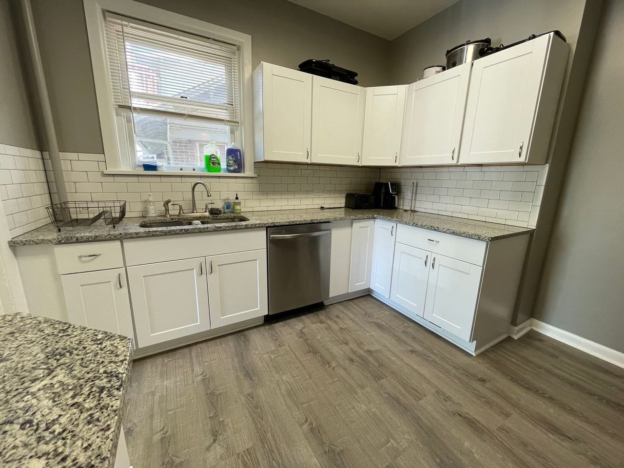 1715 7th Ave - Photo 5 of 13