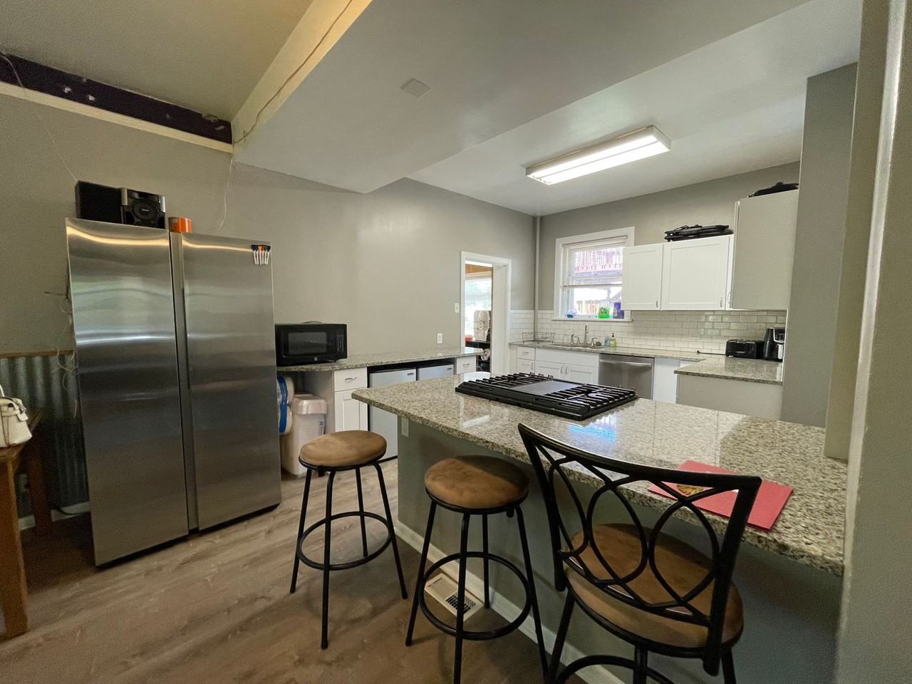 1715 7th Ave - Photo 7 of 13