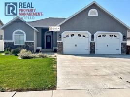 featured image of 4877 Sabrina Drive