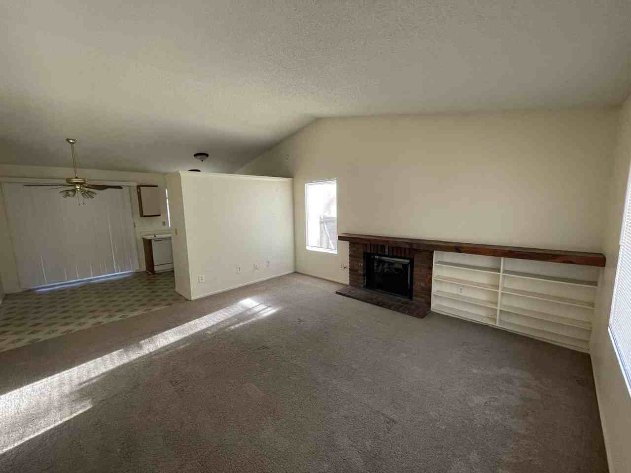 204 Meadowbrook Ct - Photo 4 of 18