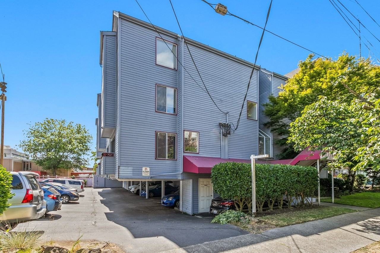 1455 E Harrison St - Photo 2 of 16