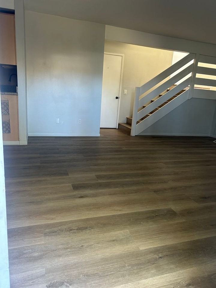 304 S Miraleste Dr #25 - Photo 3 of 22