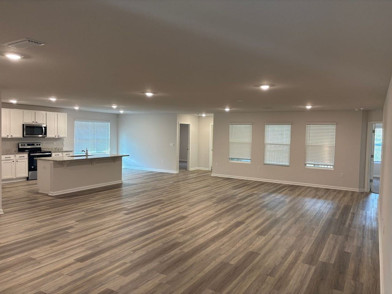 9728 Millee Loop - Photo 2 of 18