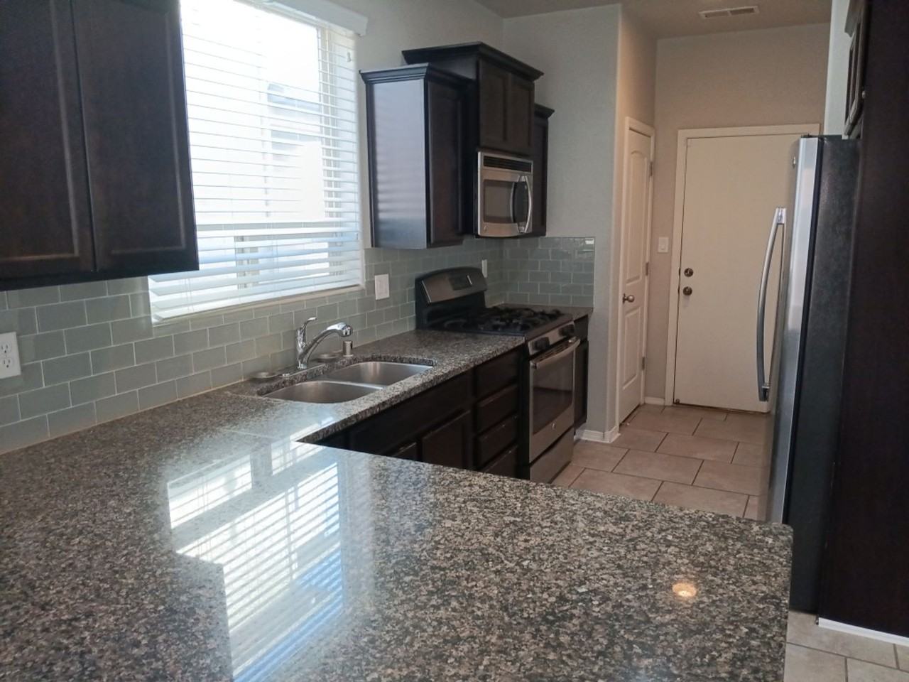 809 Zimina Dr Nw - Photo 6 of 16