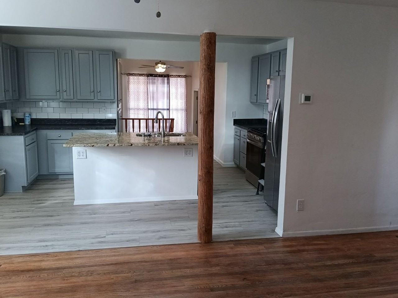 2719 Santa Cruz Ave Se - Photo 6 of 19