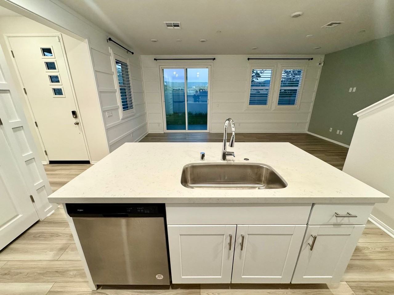 1231 Brush Crk - Photo 6 of 19