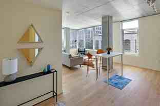 11011 Ne 9th St - Photo 1 of 1