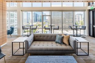 11011 Ne 9th St - Photo 1 of 1