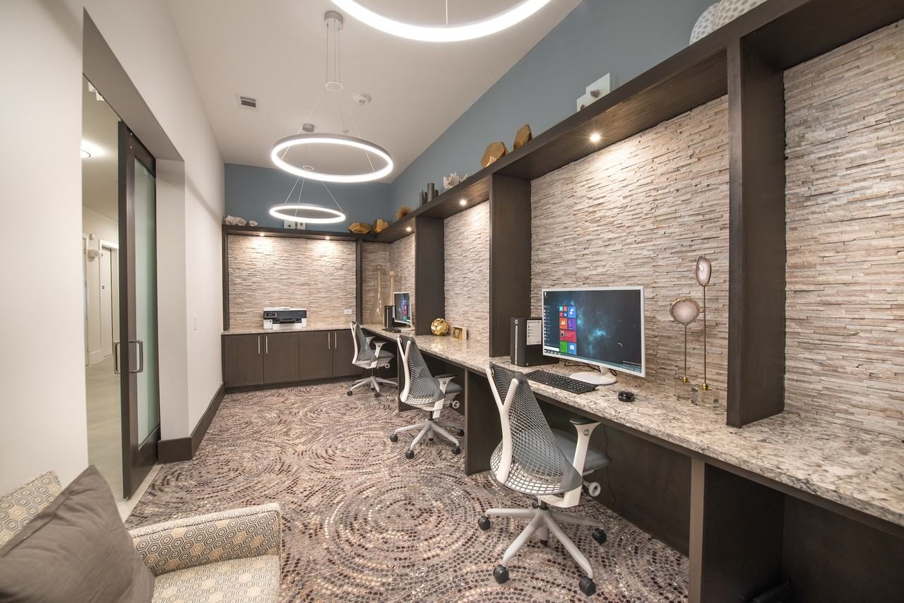 Overture Flower Mound 55+ Active Adult Apartment Homes - Photo 3 of 50