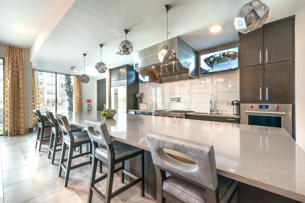 Overture Flower Mound 55+ Active Adult Apartment Homes - Photo 7 of 50