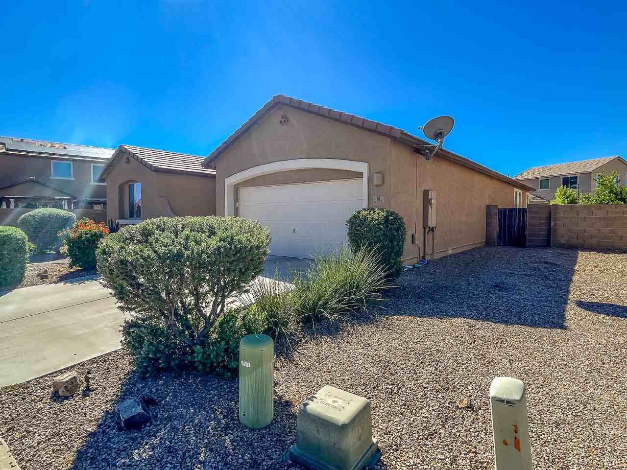 8375 N Ponderosa Pine Pl - Photo 2 of 49