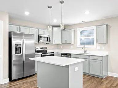 897 Macon Ln - Photo 3 of 20