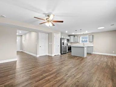 897 Macon Ln - Photo 4 of 20