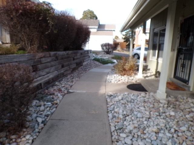 2572 E Easter Ave - Photo 3 of 10