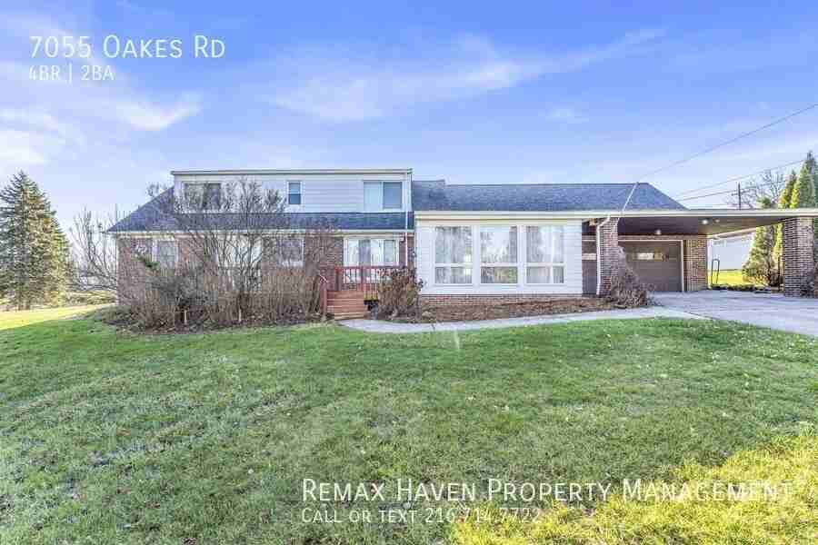 7055 Oakes Rd - Photo 2 of 45