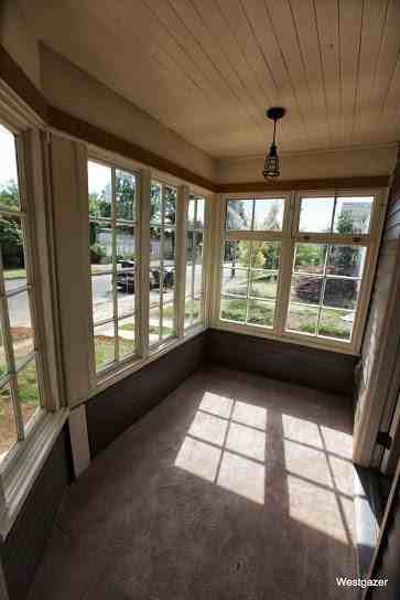 3919 Se Harrison St - Photo 2 of 3