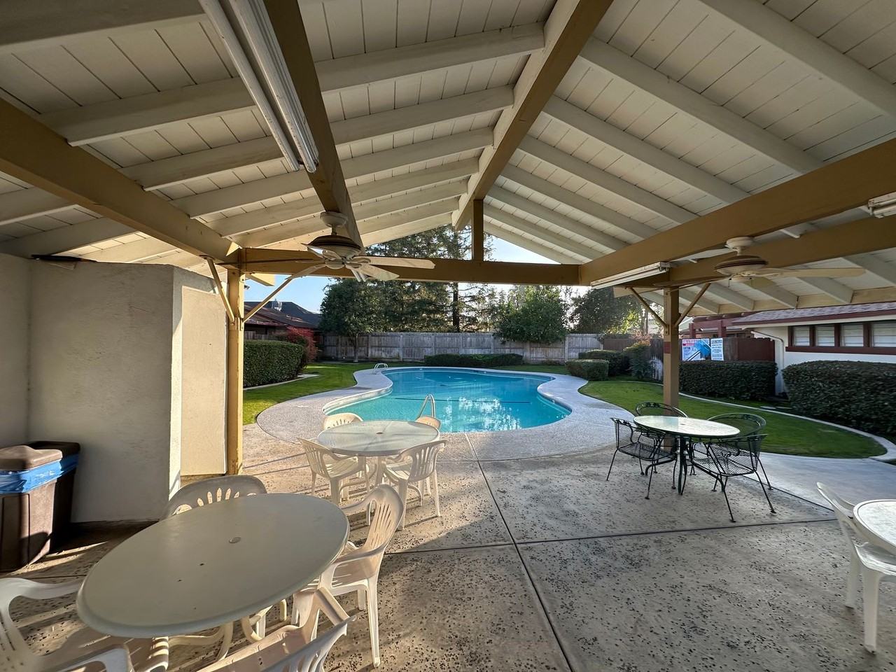 5431 W Judy Ave - Photo 7 of 26