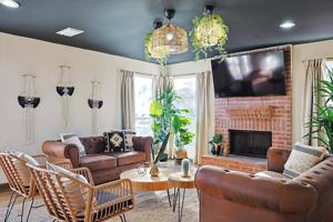 featured image of 708 Azalea Dr #NA