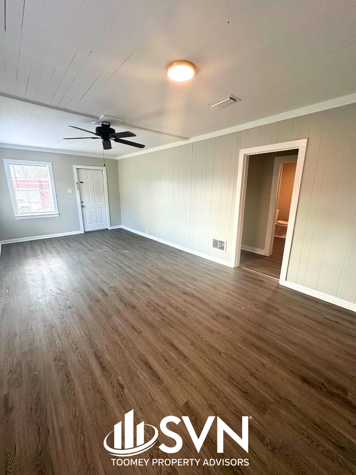 Glass St - Photo 2 of 11