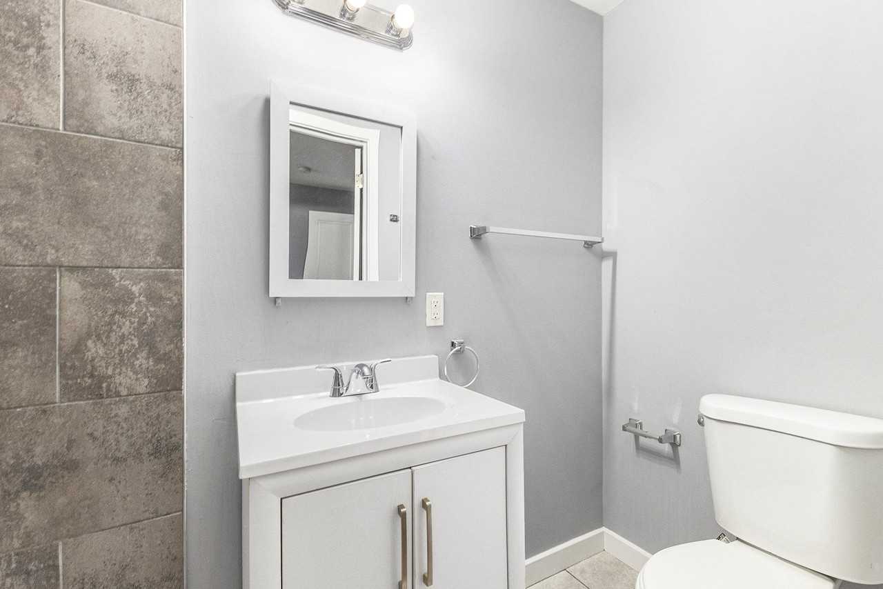 W Berks St - Photo 4 of 10