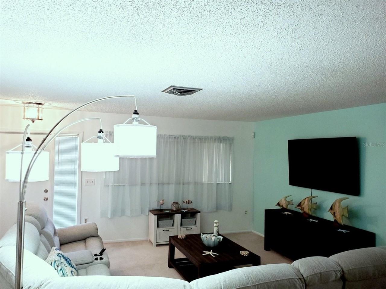 2203 43rd St W - Photo 6 of 25