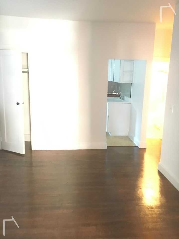 28 Grove St #7 - Photo 6 of 9