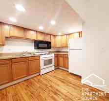 1112 W 18th St #1R - Photo 1 of 1