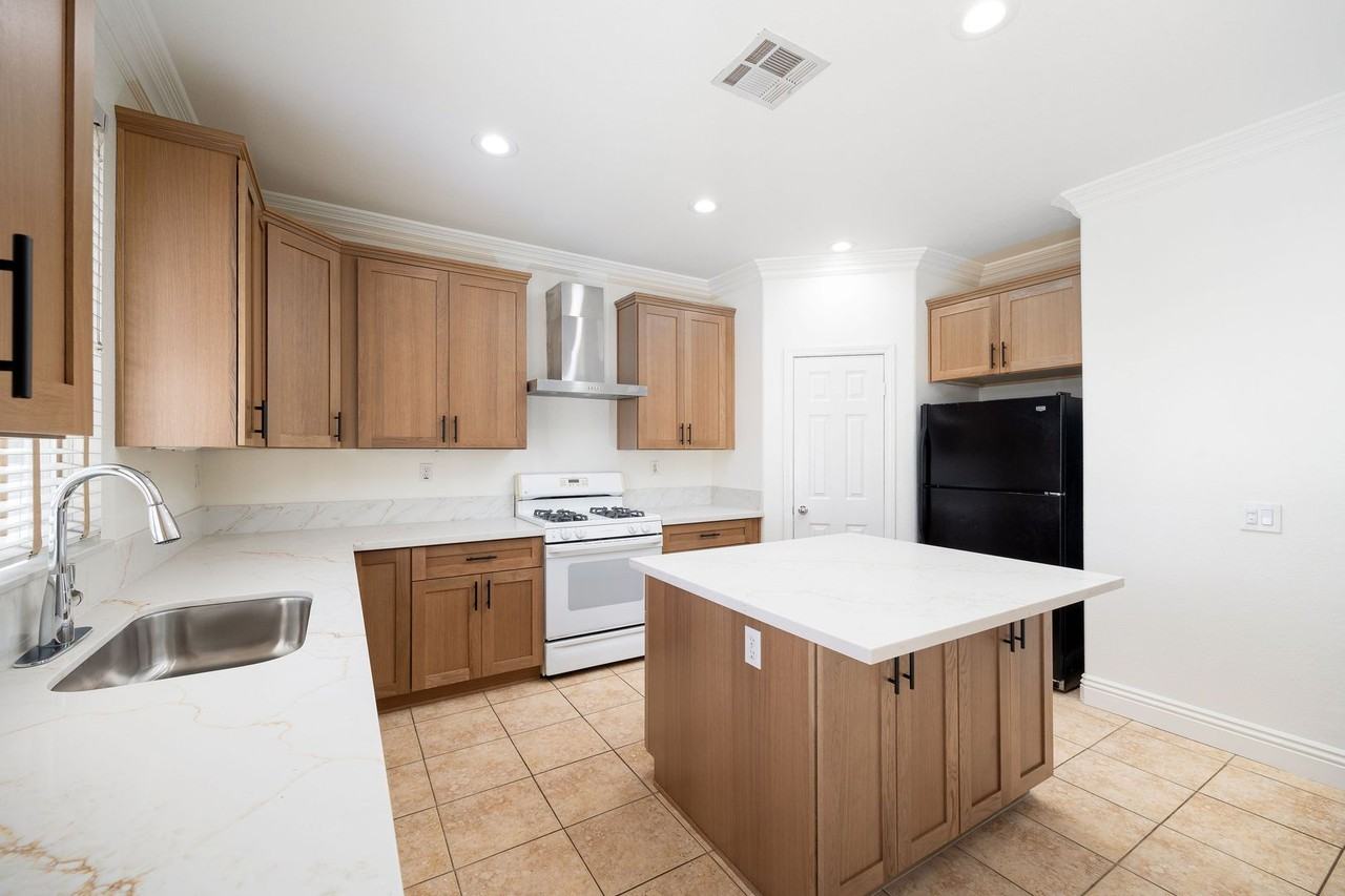 1193 Paradise Trail Rd - Photo 6 of 24