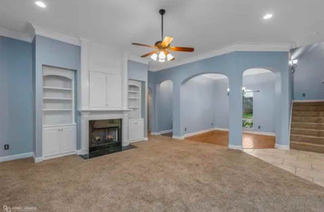 793 Dumaine Dr - Photo 4 of 28