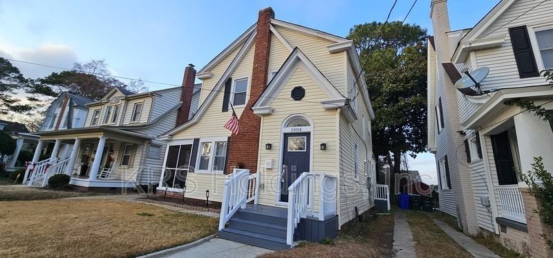 1904 Montclair Ave - Photo 3 of 24