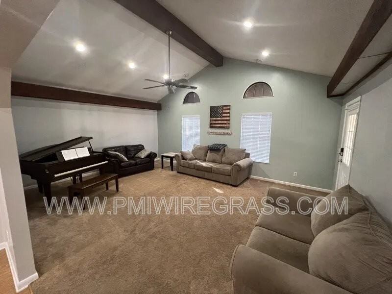 59 Andrews Dr - Photo 3 of 41