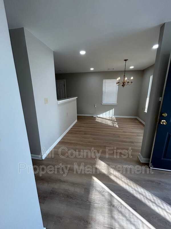 69 Meldon Ave Se - Photo 5 of 28