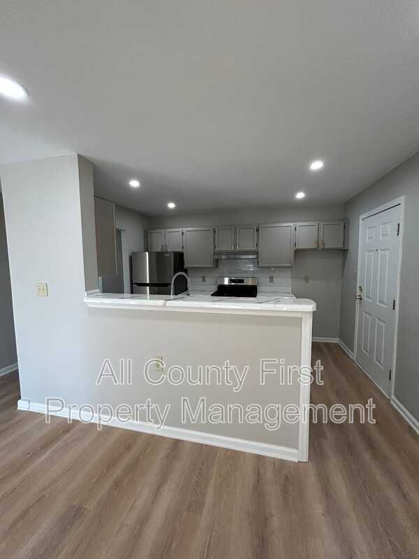 69 Meldon Ave Se - Photo 7 of 28