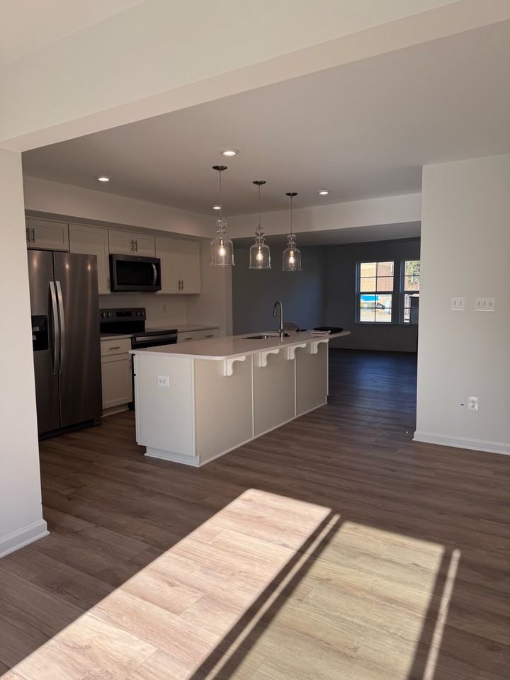 201 Gentle Breeze Dr #TH - Photo 3 of 6