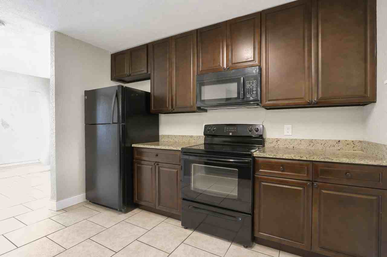 1833 Warringwood Dr #C3 - Photo 5 of 25