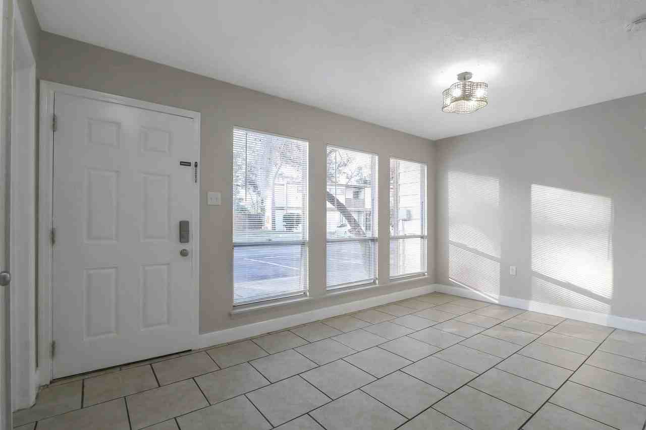 1833 Warringwood Dr #C3 - Photo 2 of 25